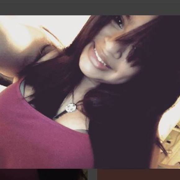 Meet your Posher, Kacey - Picture 1 of 1